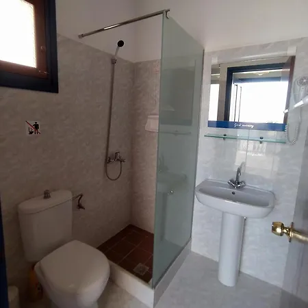 B & N Melas Apart-hotel Amoopi