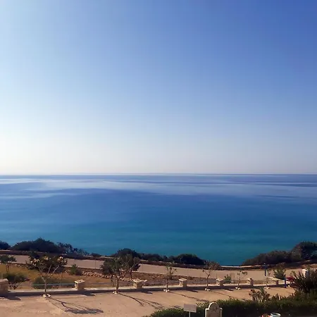 B & N Melas 3* Amoopi