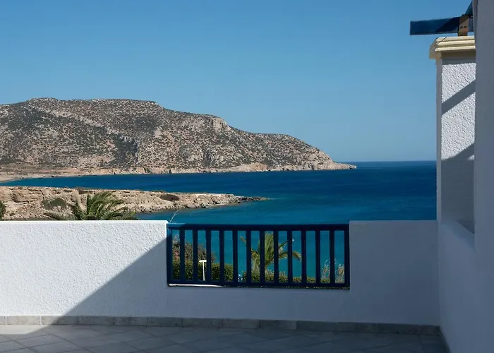 B & N Melas 3* 아무피