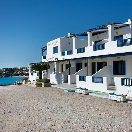 B & N Melas Aparthotel